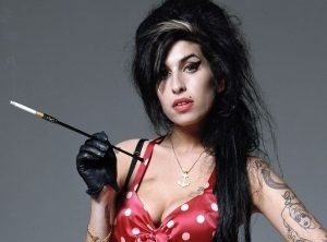 Amy_Winehouseaniver.jpg (15 KB)