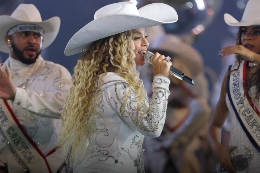 'COWBOY CARTER TOUR': BEYONCÉ APRE IL TOUR NEL REGNO UNITO